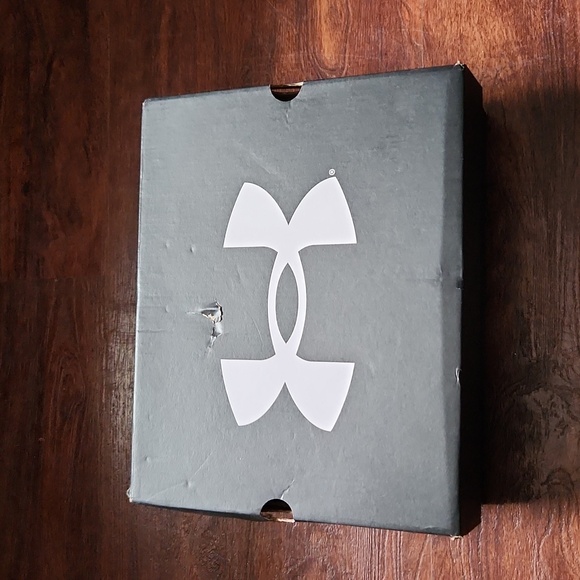 Under Armour Men's Command Mid Lacrosse MT TPU Cleat - Picture 13 of 13